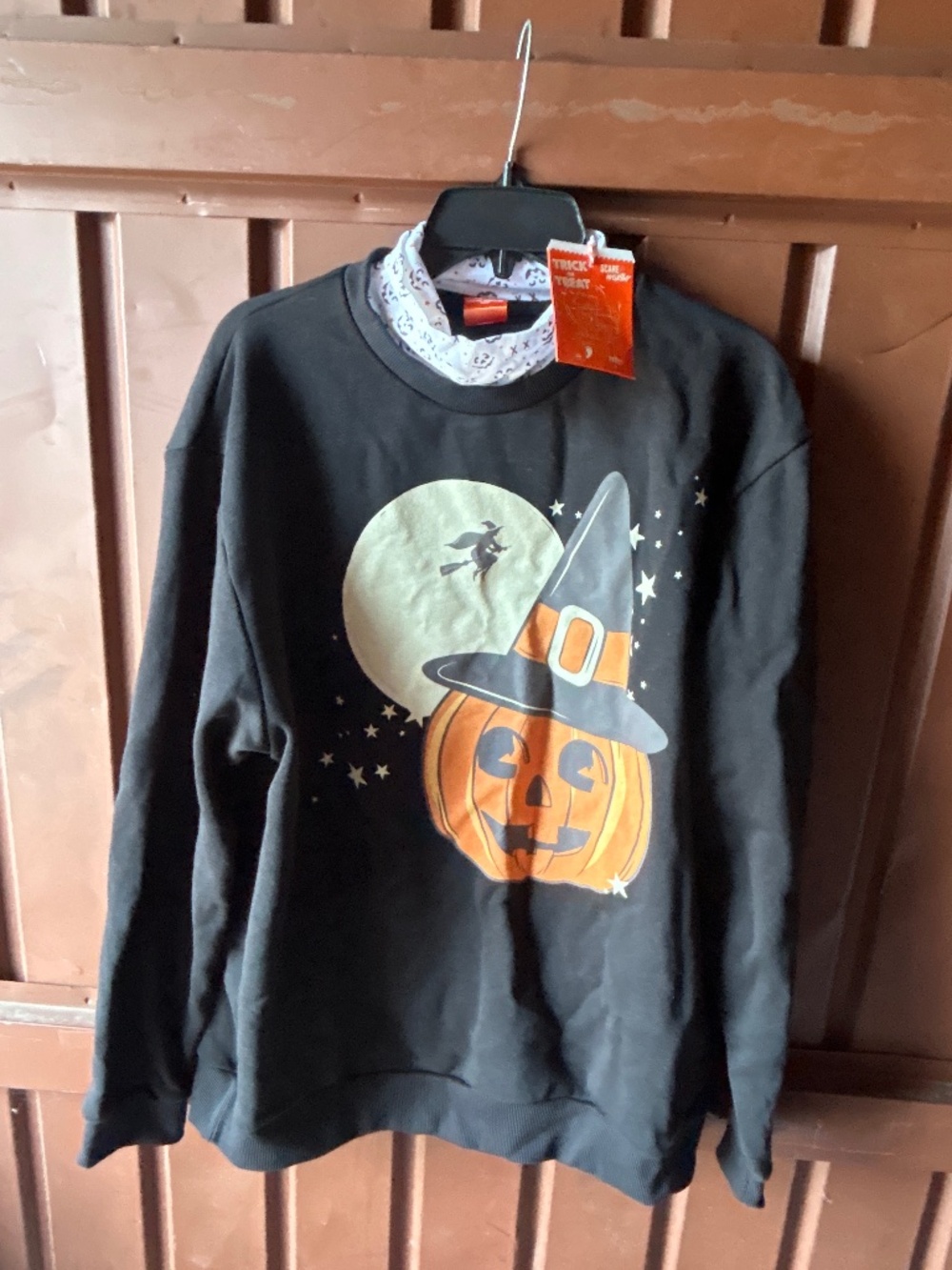 Scareworthy Witch Pumpkin Halloween Crewneck Sweater XL Women Cakeworthy